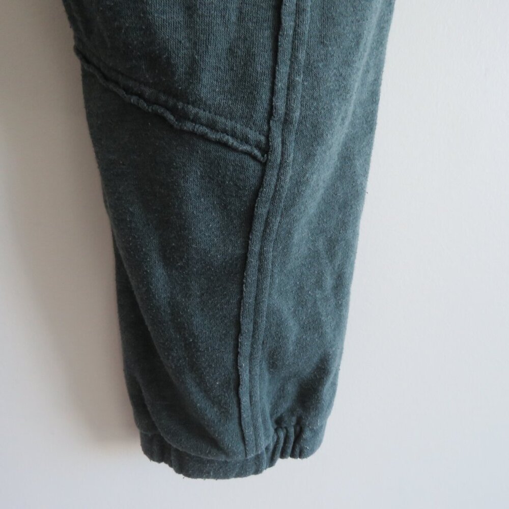 FREE PEOPLE MOVEMENT City Stride Pants Joggers in Pine Green Lounge Travel Sz S - Picture 13 of 14